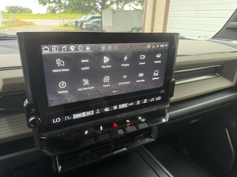 GMC HUMMER EV SUV 3X 2026
