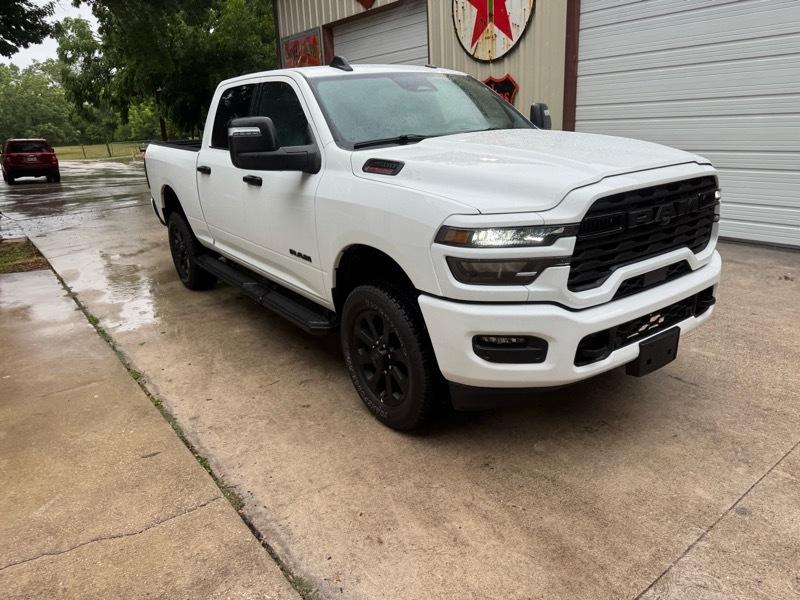 RAM 2500 4WD Crew Cab 149" Big Horn 2026