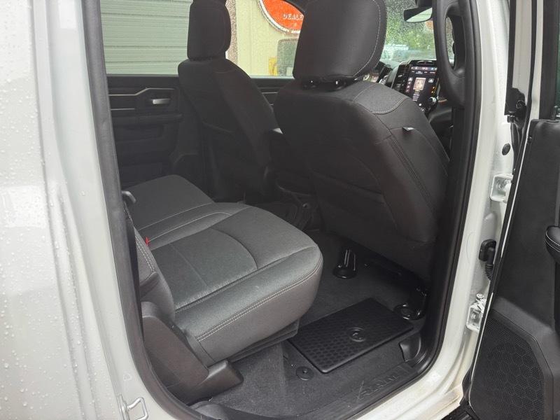RAM 2500 4WD Crew Cab 149" Big Horn 2026