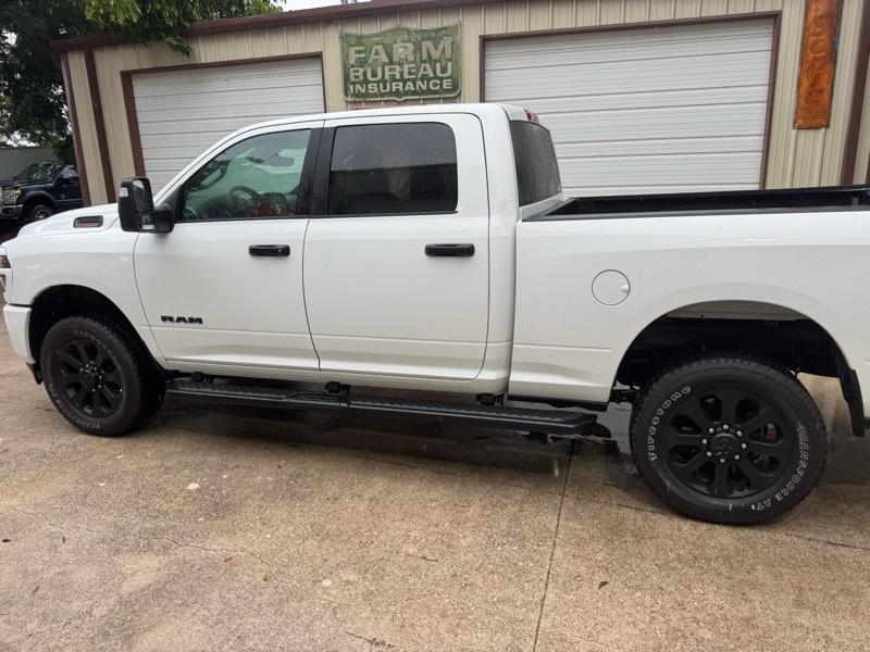 RAM 2500 4WD Crew Cab 149" Big Horn 2026