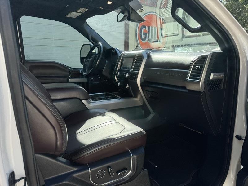 Ford F-250 SD Platinum Crew Cab 4WD 2017