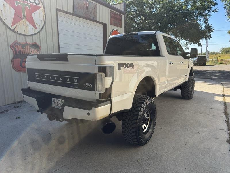 Ford F-250 SD Platinum Crew Cab 4WD 2017