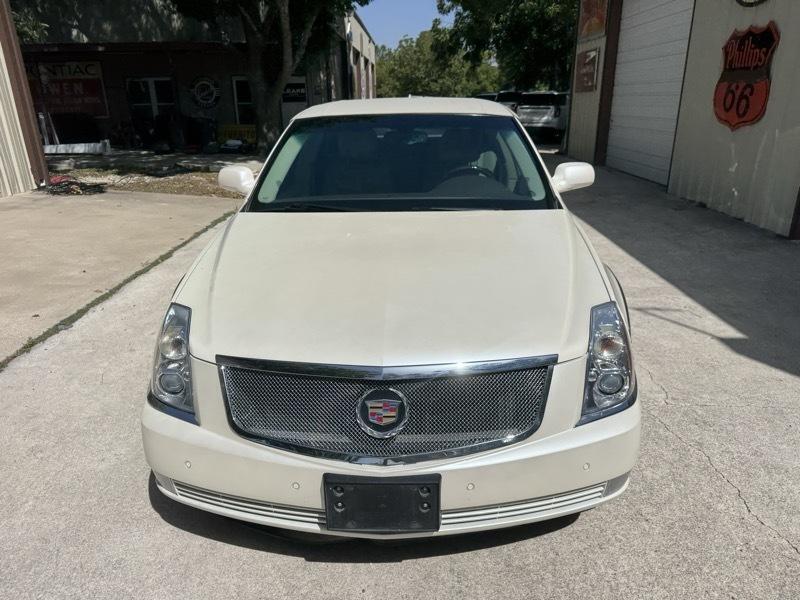 Cadillac DTS Luxury I 2009