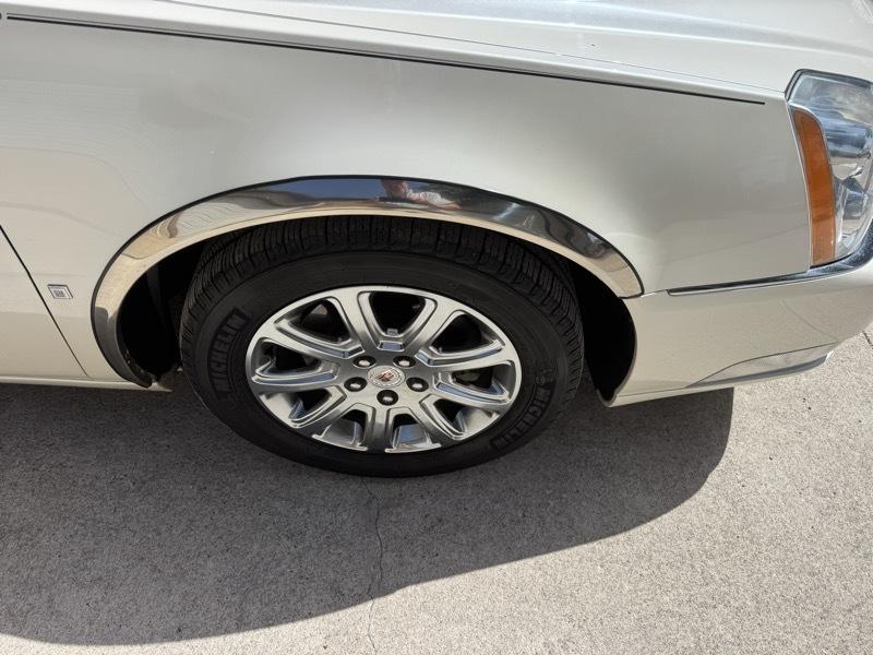 Cadillac DTS Luxury I 2009