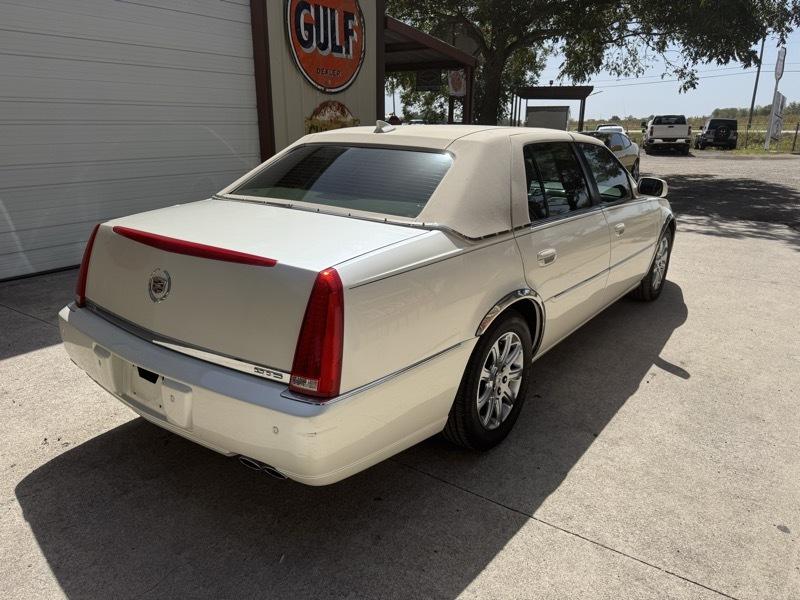Cadillac DTS Luxury I 2009