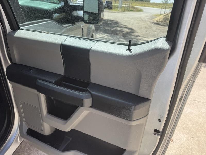 Ford F-350 SD XL Crew Cab 4WD 2020