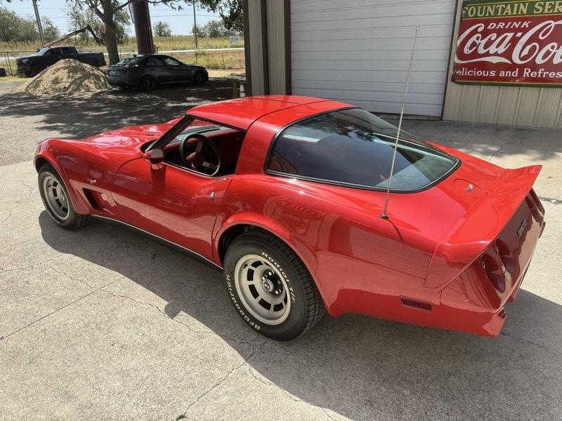 Chevrolet Corvette 2D Coupe 1979