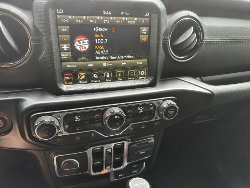 Jeep Gladiator Overland 2022