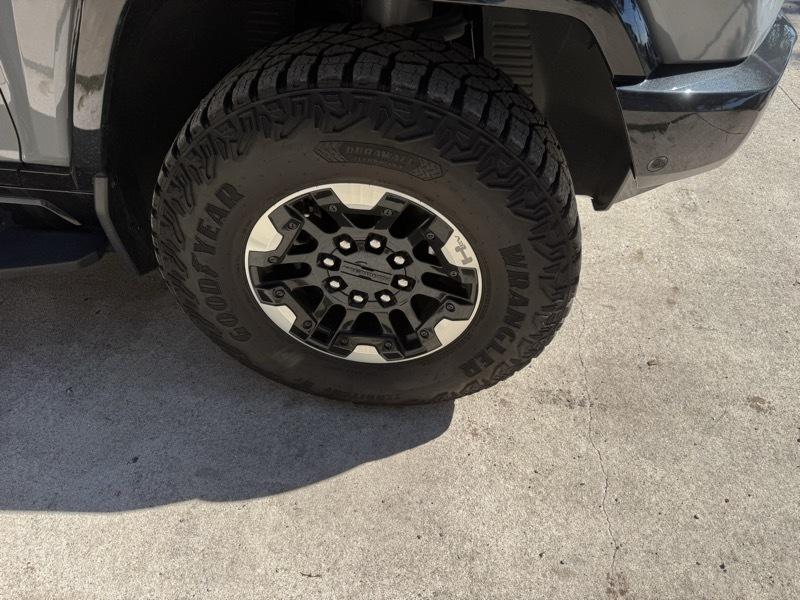 GMC HUMMER EV SUV 3X 2025
