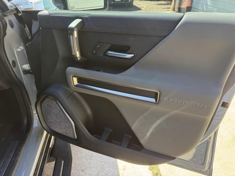 GMC HUMMER EV SUV 3X 2025