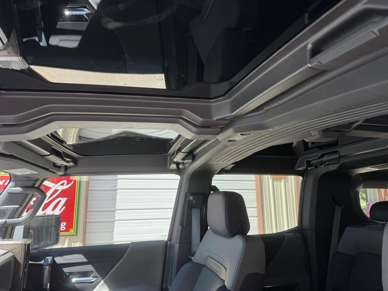 GMC HUMMER EV SUV 3X 2025