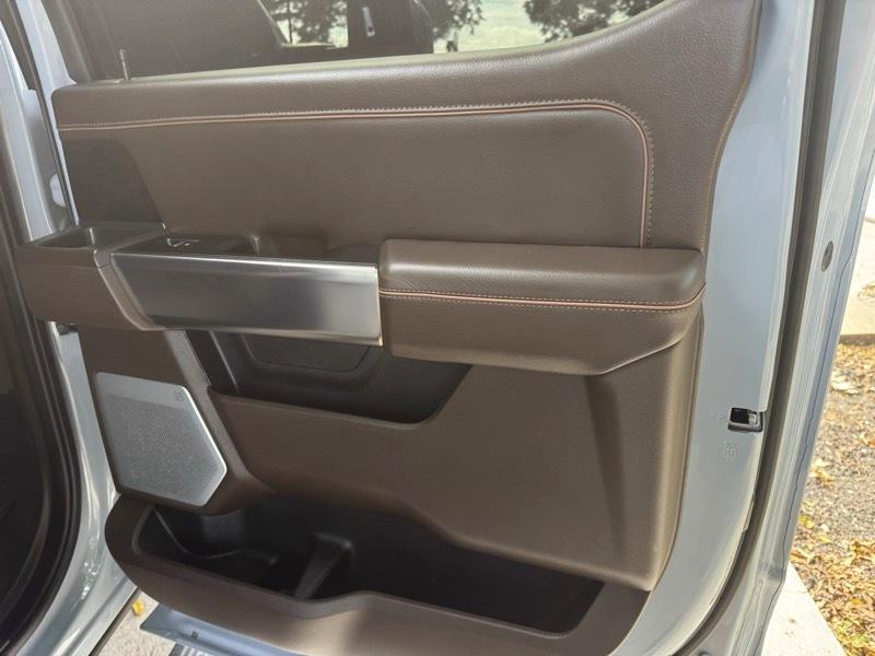 Ford F-350 SD King Ranch Crew Cab 4WD 2024