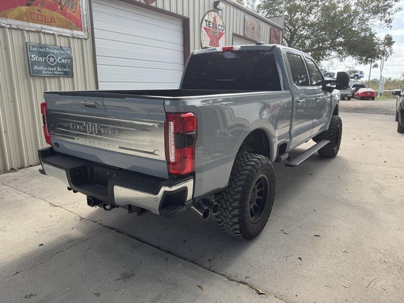 Ford F-350 SD King Ranch Crew Cab 4WD 2024