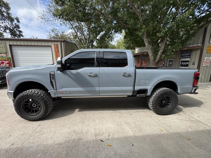 Ford F-350 SD King Ranch Crew Cab 4WD 2024