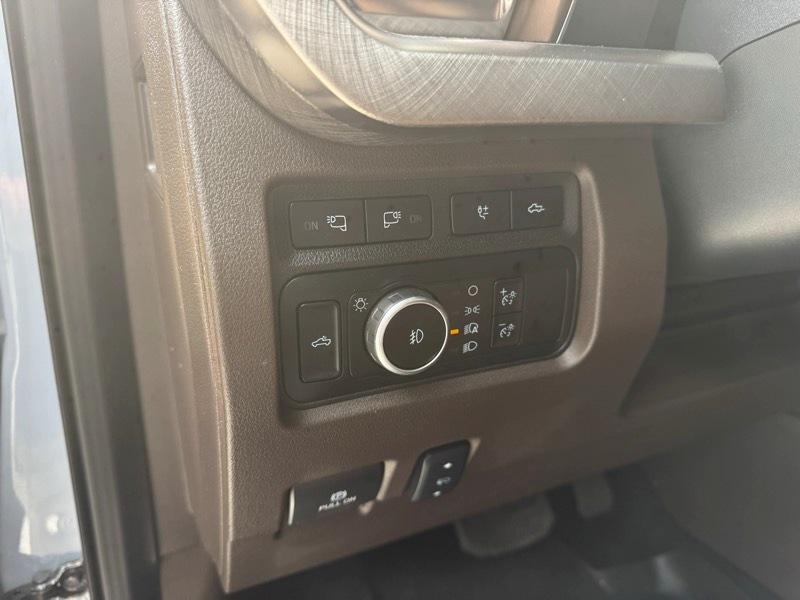 Ford F-350 SD King Ranch Crew Cab 4WD 2024