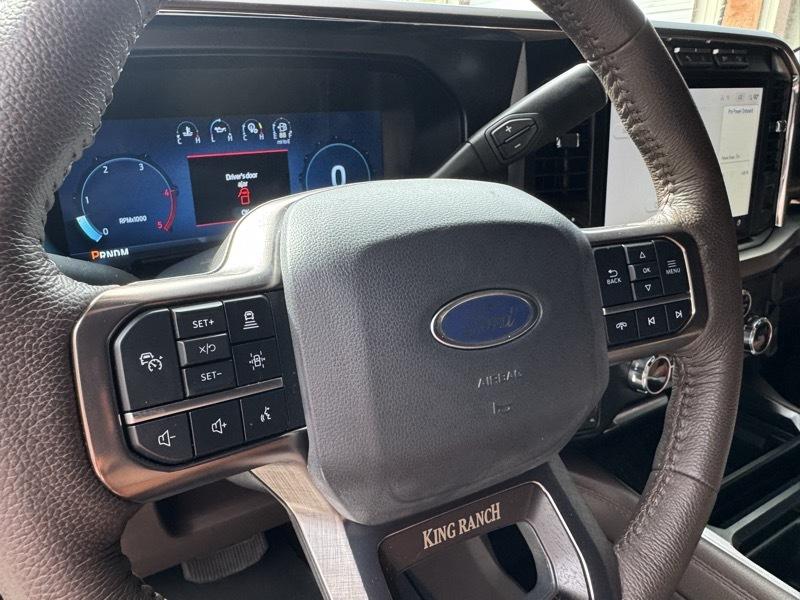 Ford F-350 SD King Ranch Crew Cab 4WD 2024