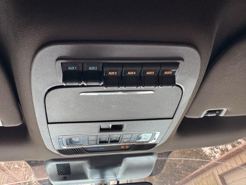 Ford F-350 SD King Ranch Crew Cab 4WD 2024
