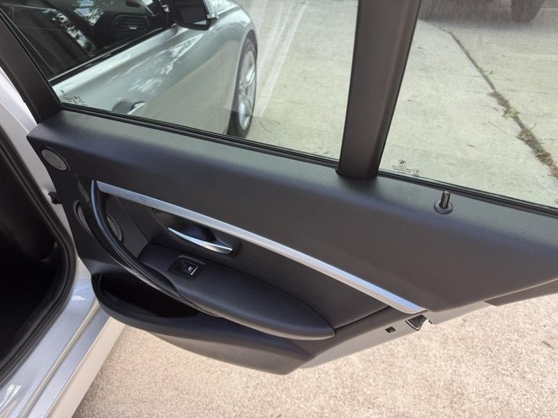 BMW 3-Series 330i SULEV Sedan 2018