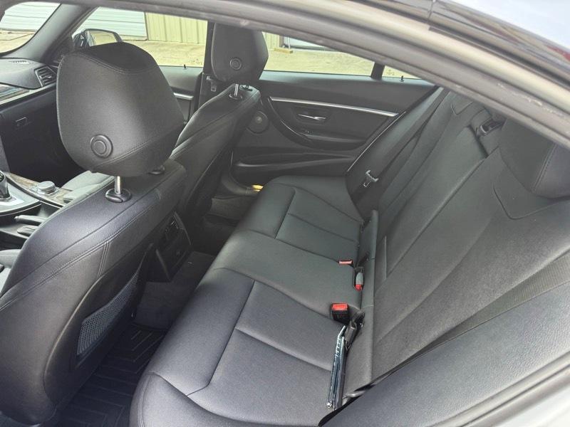 BMW 3-Series 330i SULEV Sedan 2018