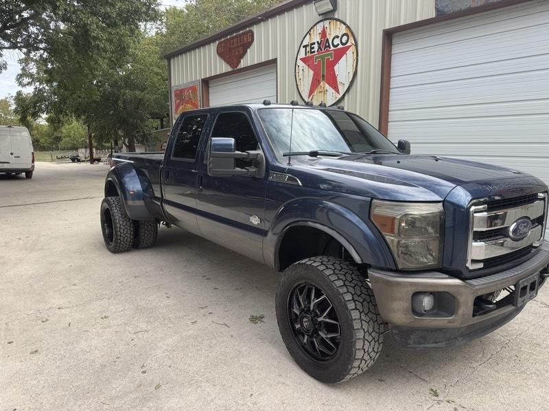 Ford F-350 SD King Ranch Crew Cab 4WD DRW 2016