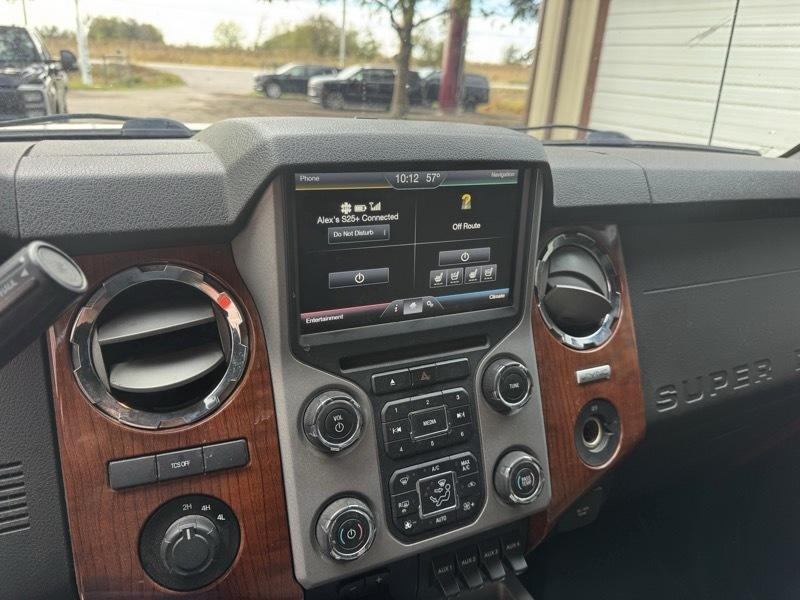 Ford F-350 SD King Ranch Crew Cab 4WD DRW 2016