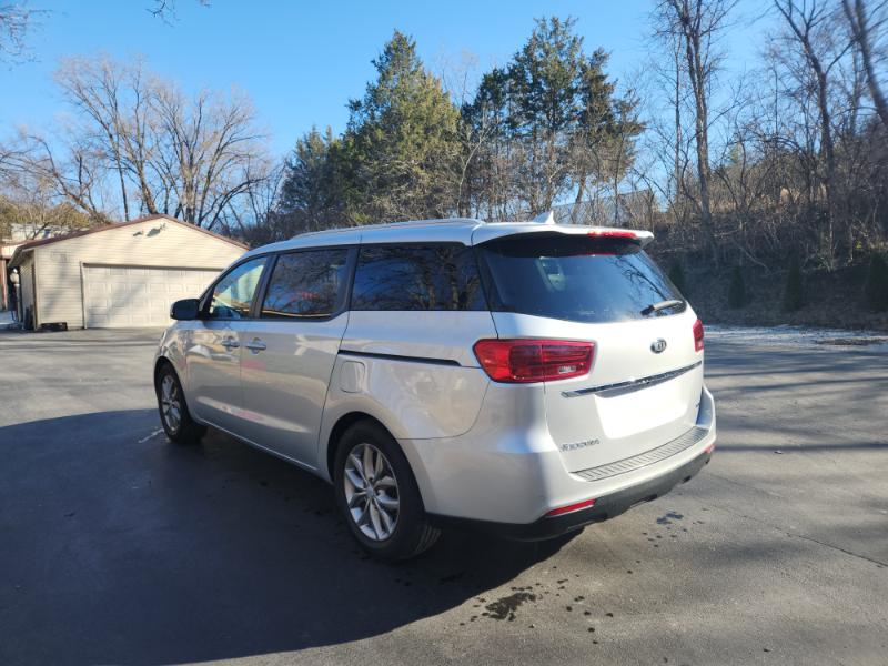 Kia Sedona LX 2019