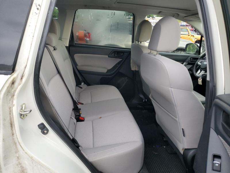 Subaru Forester 2.5i Premium PZEV CVT 2017