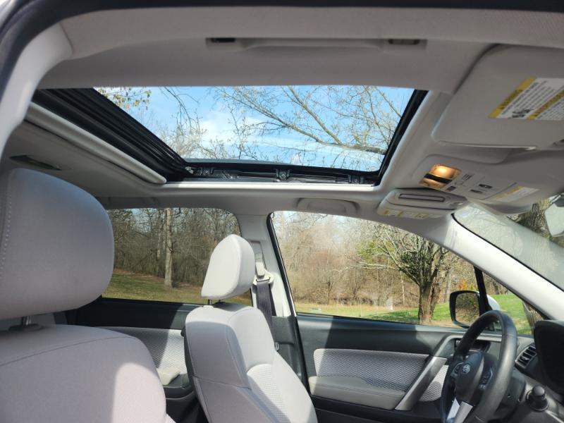 Subaru Forester 2.5i Premium PZEV CVT 2017