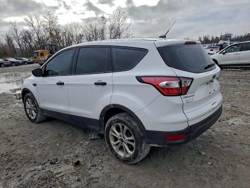 Ford Escape S FWD 2018