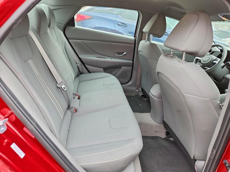 Hyundai Elantra SEL 2023