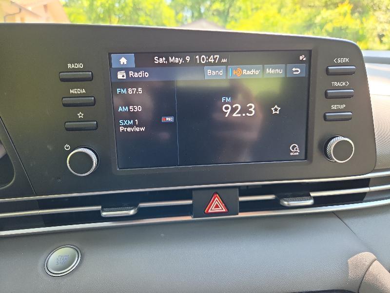 Hyundai Elantra SEL 2023