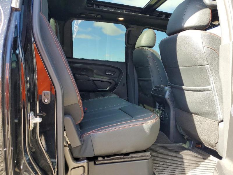 Nissan Titan 4WD Crew Cab SWB PRO-4X 2021