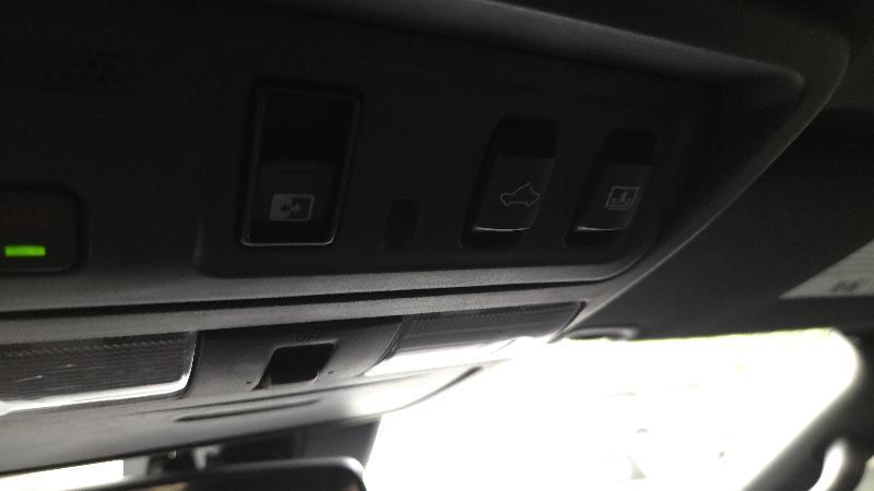 Nissan Titan 4WD Crew Cab SWB PRO-4X 2021
