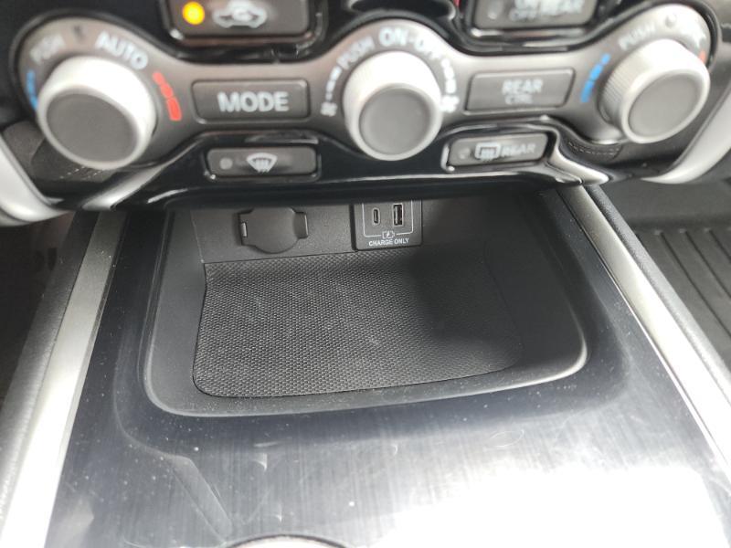 Nissan Pathfinder SV 4WD 2020