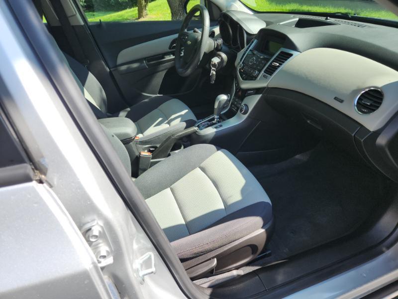 Chevrolet Cruze LS Auto 2014