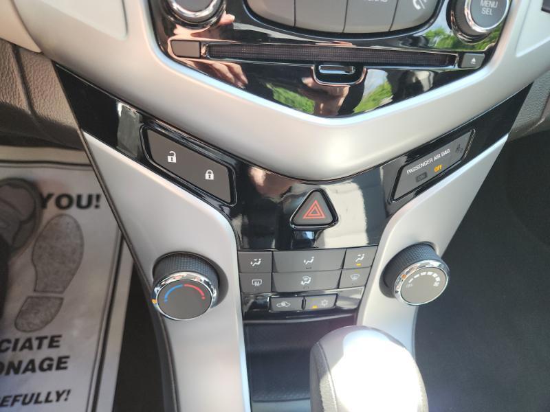 Chevrolet Cruze LS Auto 2014