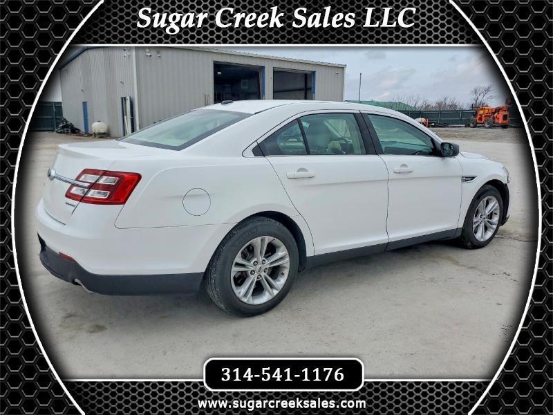 Ford Taurus SE FWD 2018