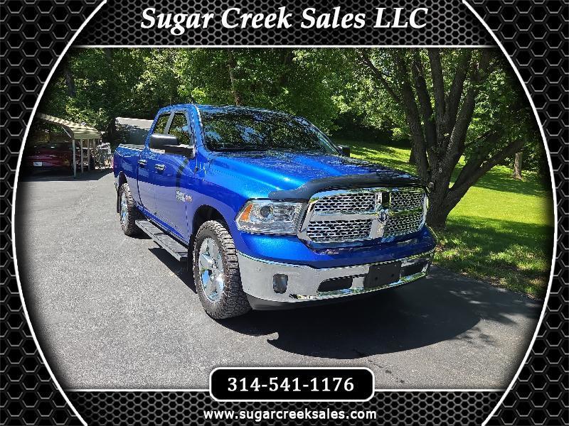 RAM 1500 Big Horn Quad Cab 4WD 2016