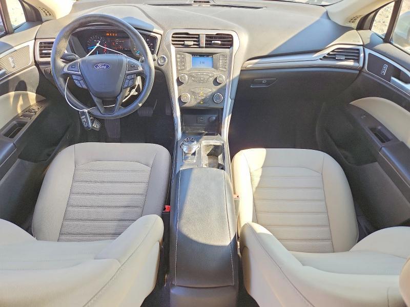Ford Fusion S 2020