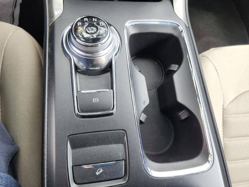 Ford Fusion S 2020