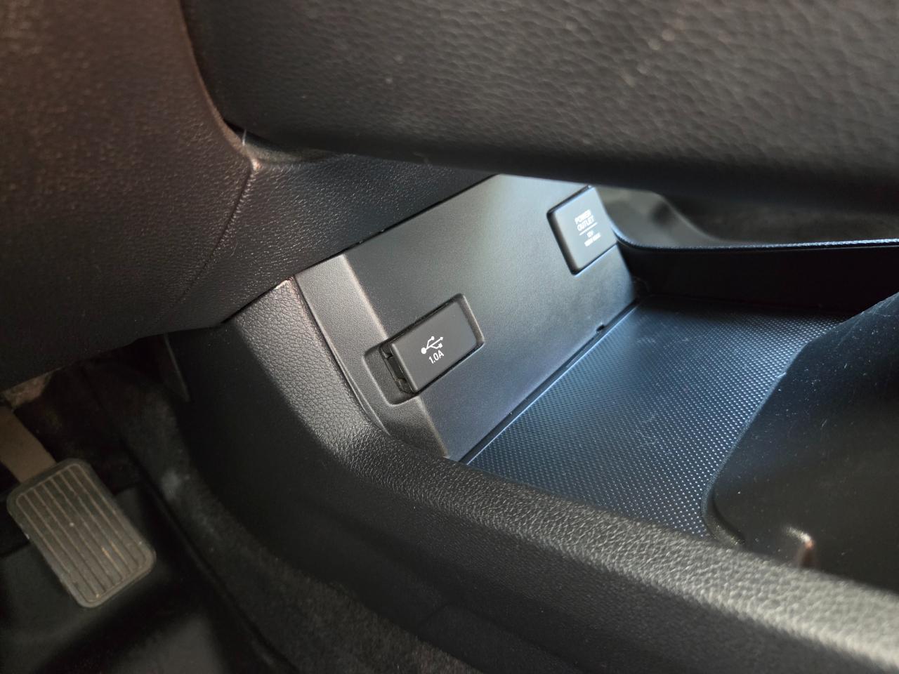 Honda Civic LX Sedan AT 2017
