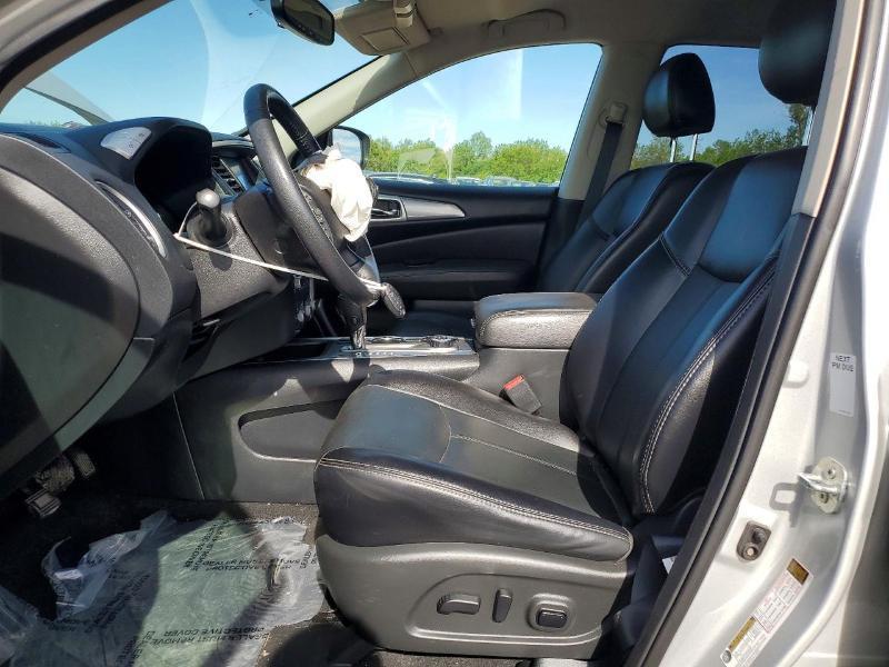 Nissan Pathfinder SL 4WD 2020
