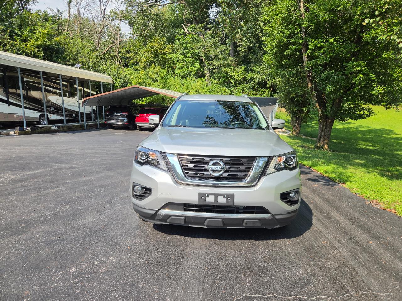Nissan Pathfinder SL 4WD 2020