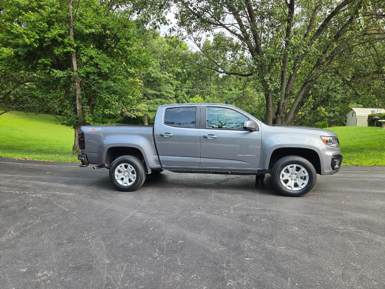 Chevrolet Colorado LT Crew Cab Short Box 4WD 2021