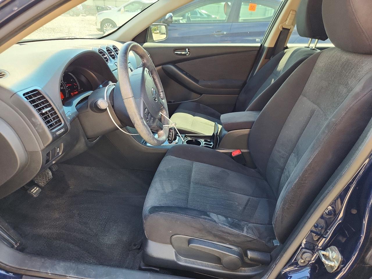 Nissan Altima 2.5 2012