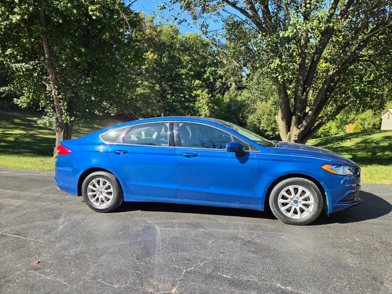 Ford Fusion S 2018