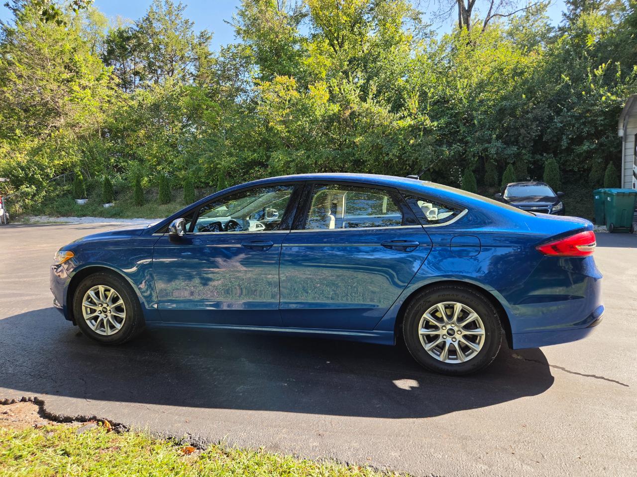 Ford Fusion S 2018