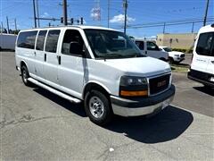 2015 GMC Savana Passenger 