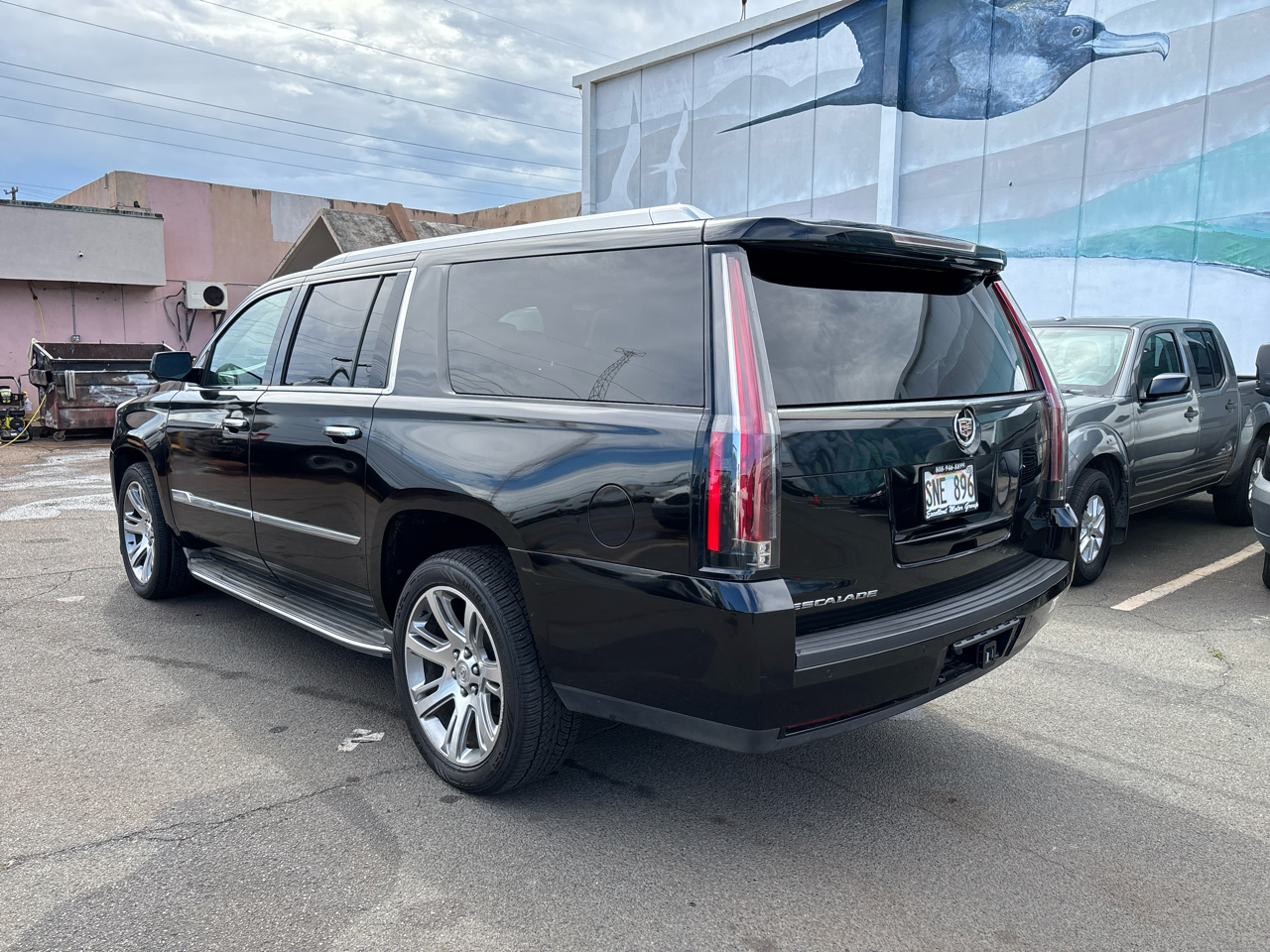 2015 Cadillac Escalade ESV Luxury photo 3