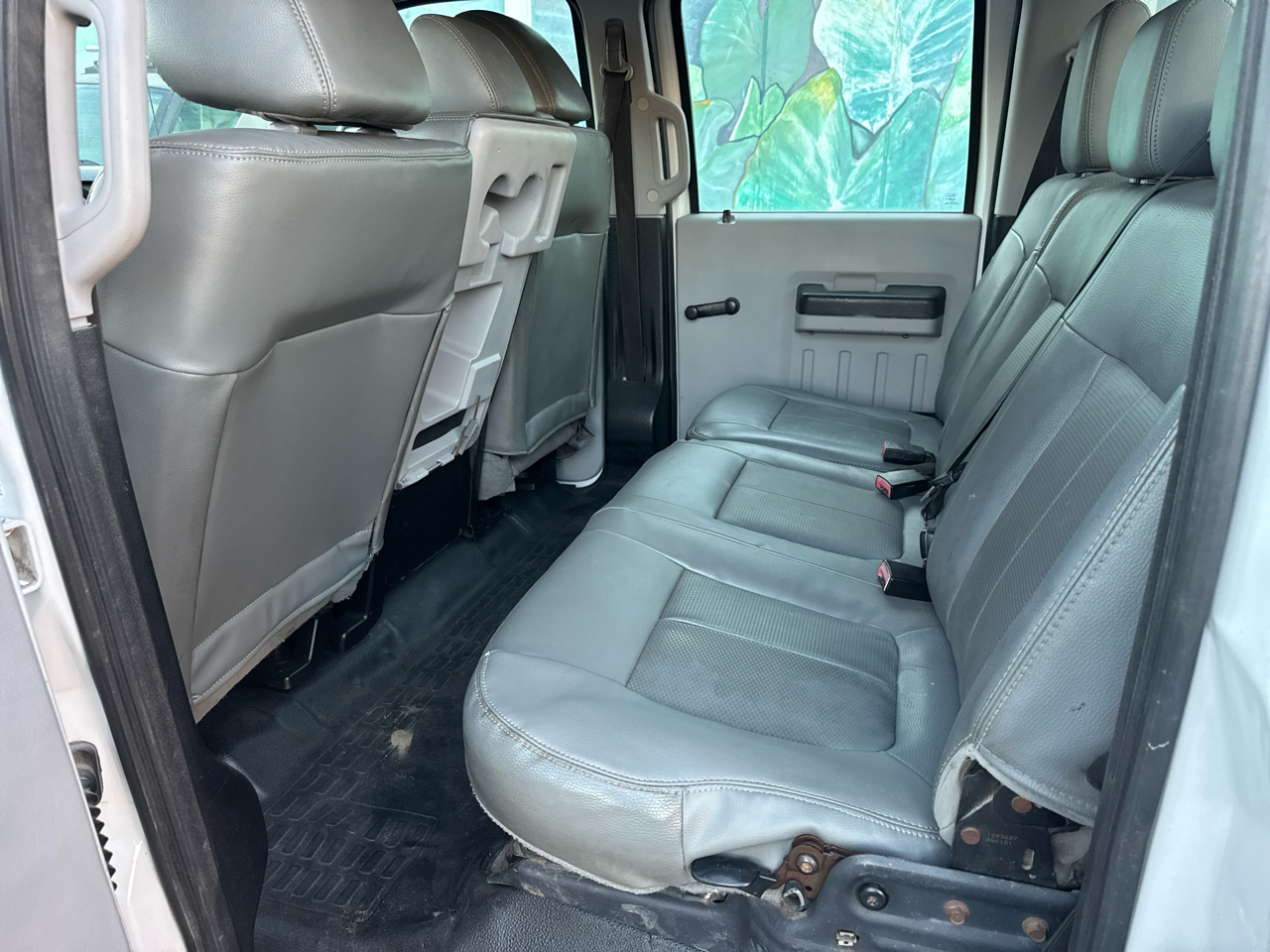 2012 Ford F-350 XL photo 4
